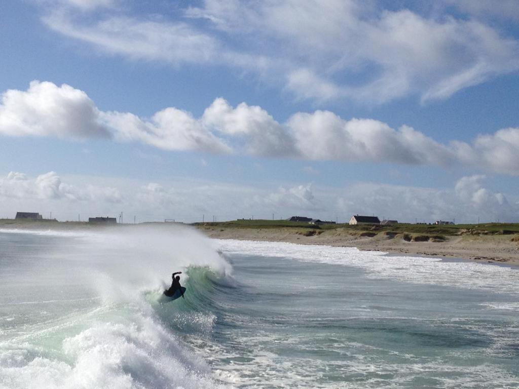 Geraghtys Farmyard Pods Hotel Belmullet Bagian luar foto